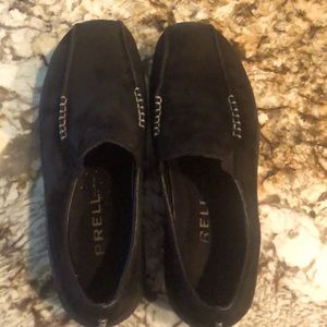 Women’s Merrell shoes black